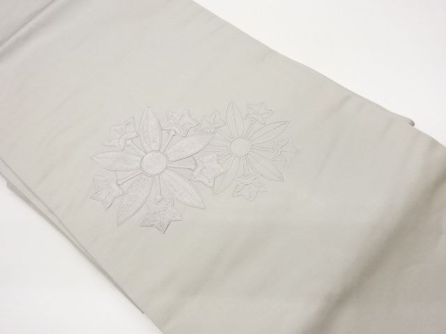 JAPANESE KIMONO / NAGOYA OBI / SILK / EMBROIDERY / CREST